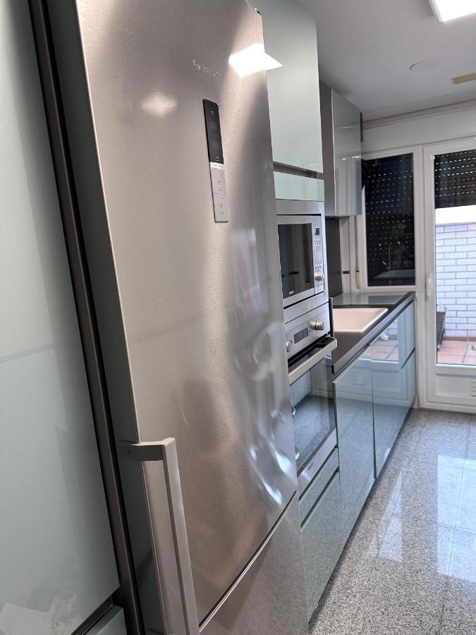 Apartamento Gran Via - Parking Gratis Salamanca Exterior foto